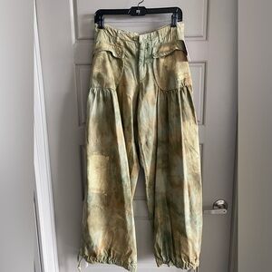 Free People parachute leg pants
